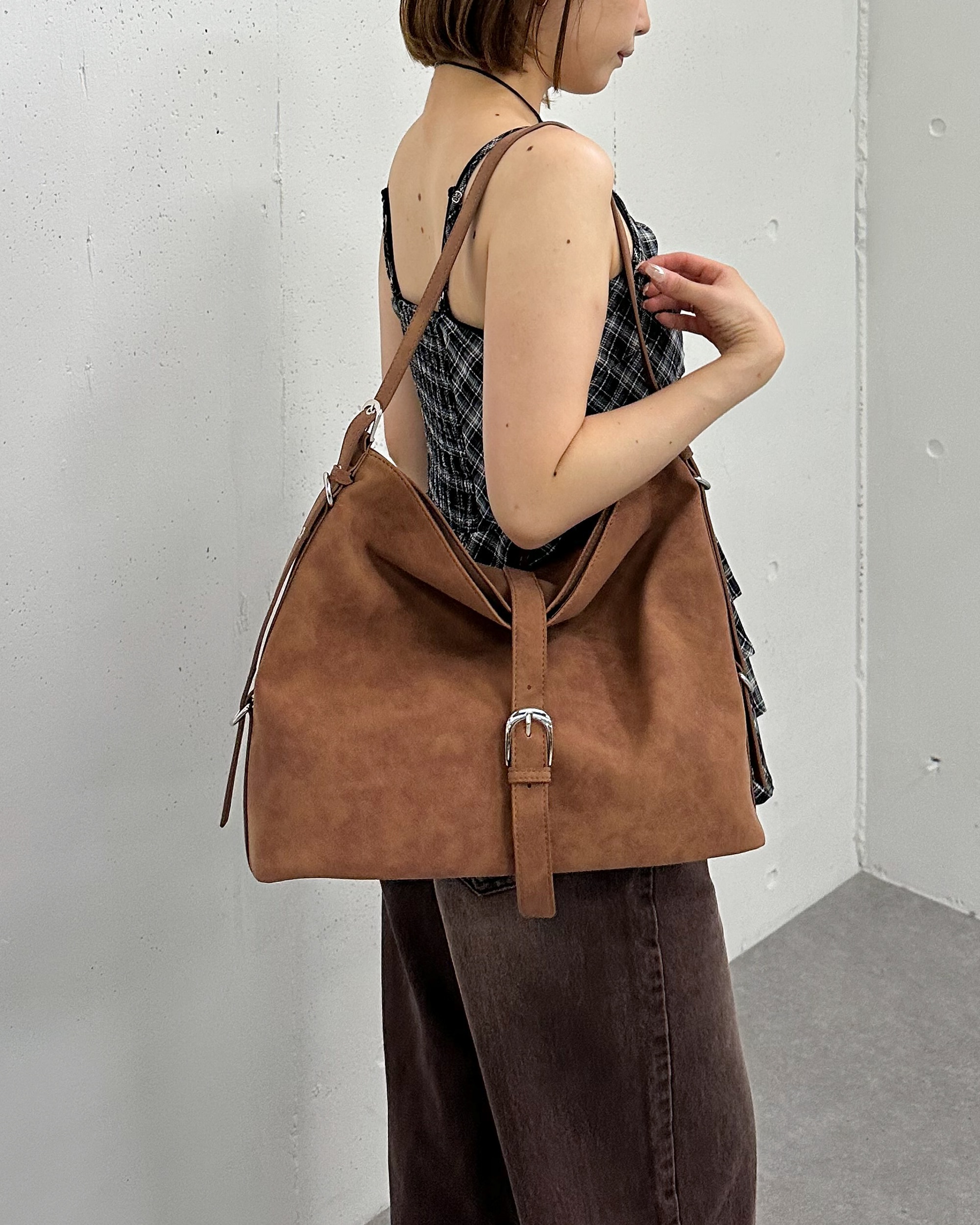 サマートップスコレクション 着用イメージ tops tops pants