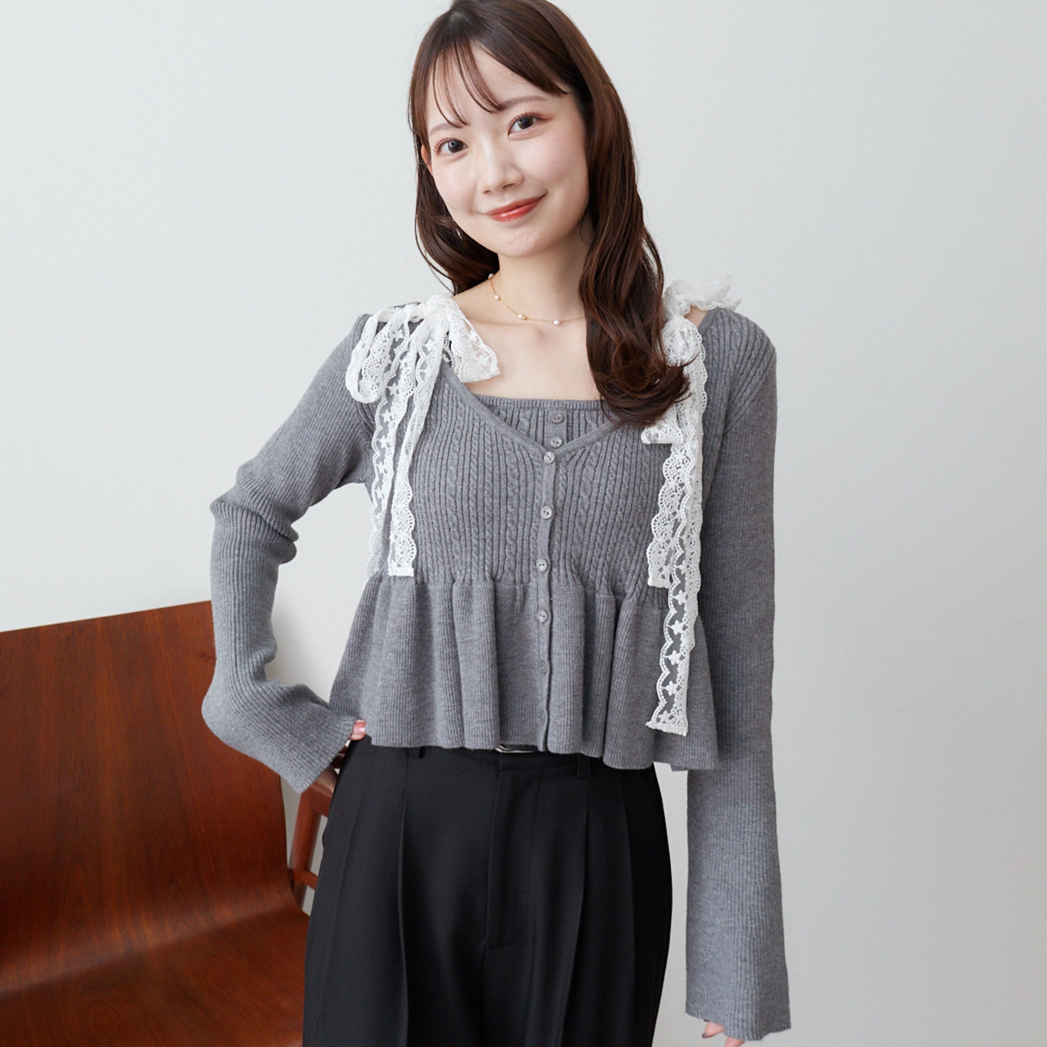 GRAY 写真