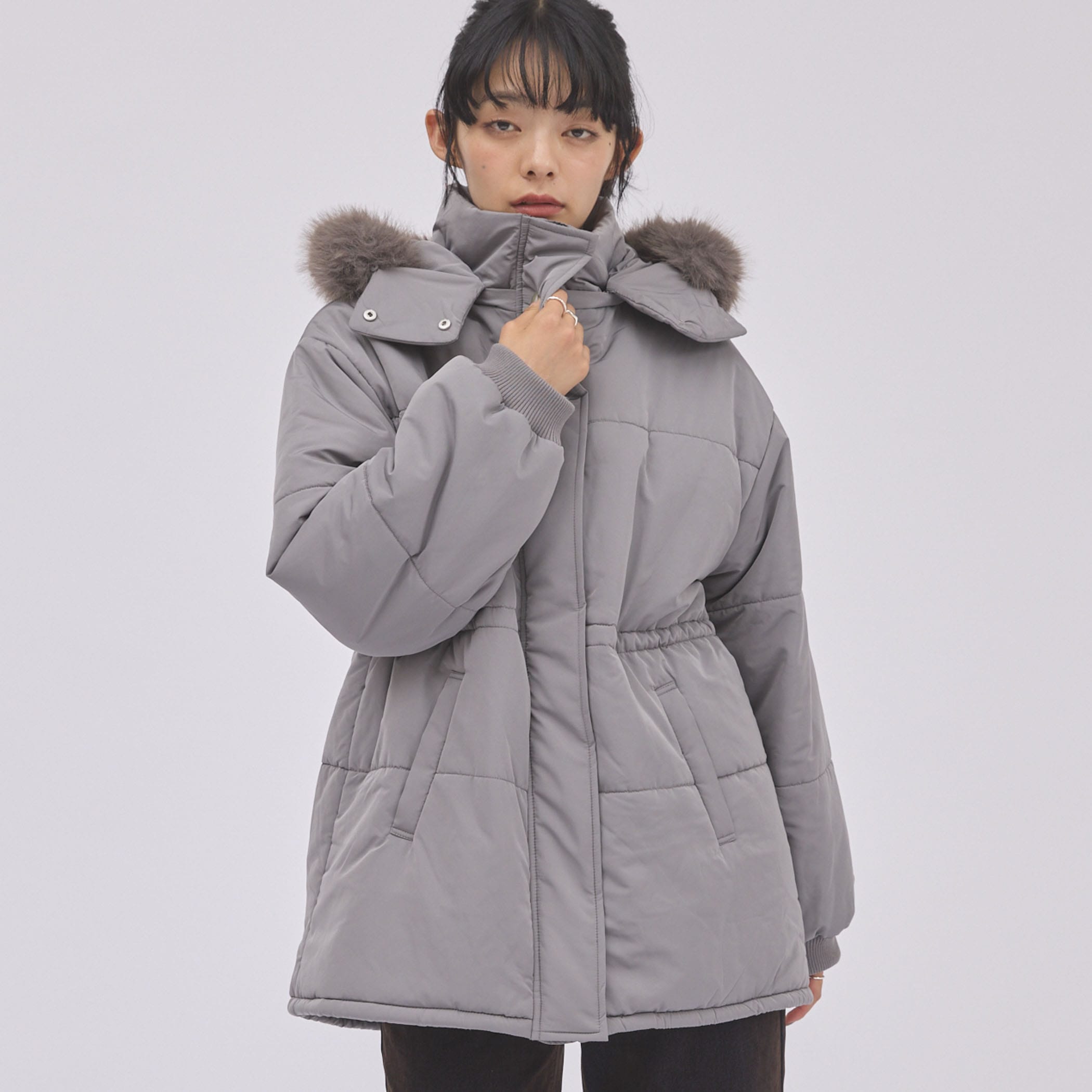 GRAY