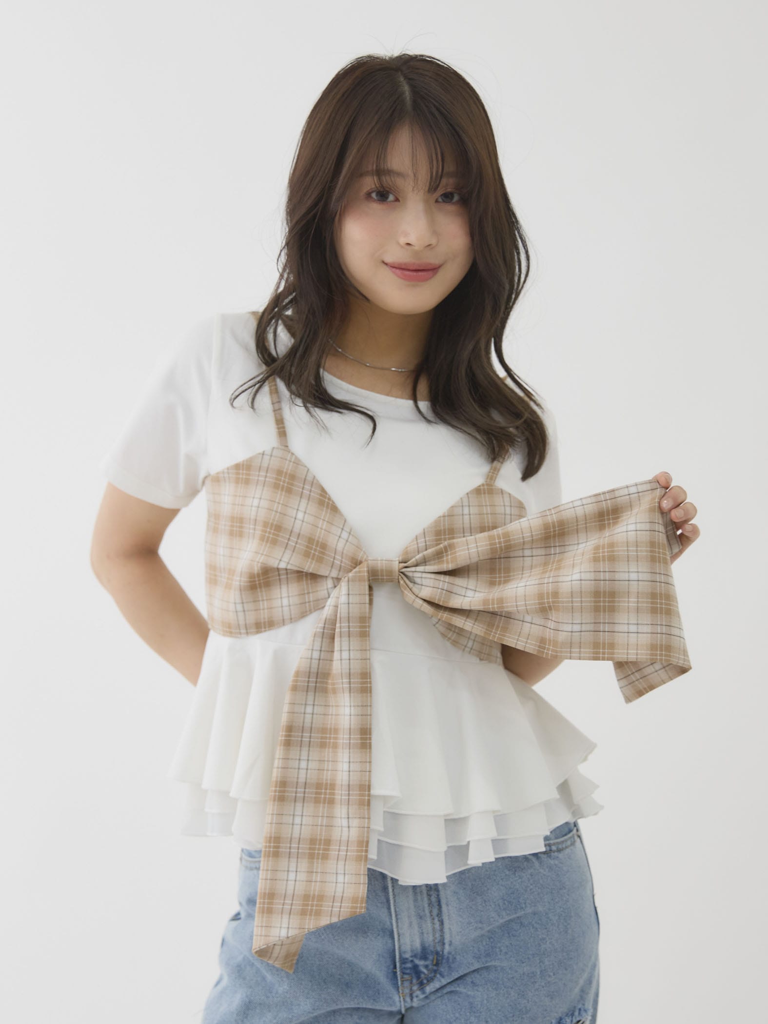 ビスチェ×Tシャツセット 座りショット