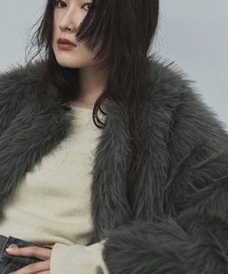 CHARCOAL GRAY