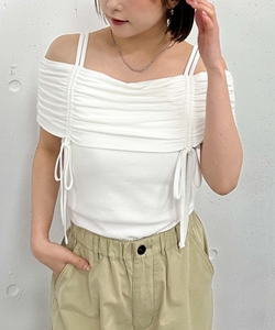 OFF WHITE
