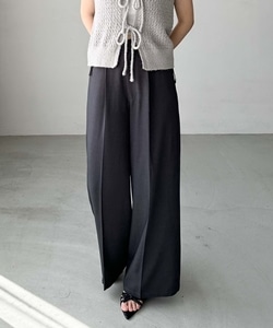 CHARCOAL GRAY