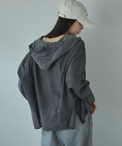 CHARCOAL GRAY