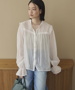 OFF WHITE