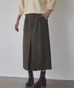 DARK BROWN