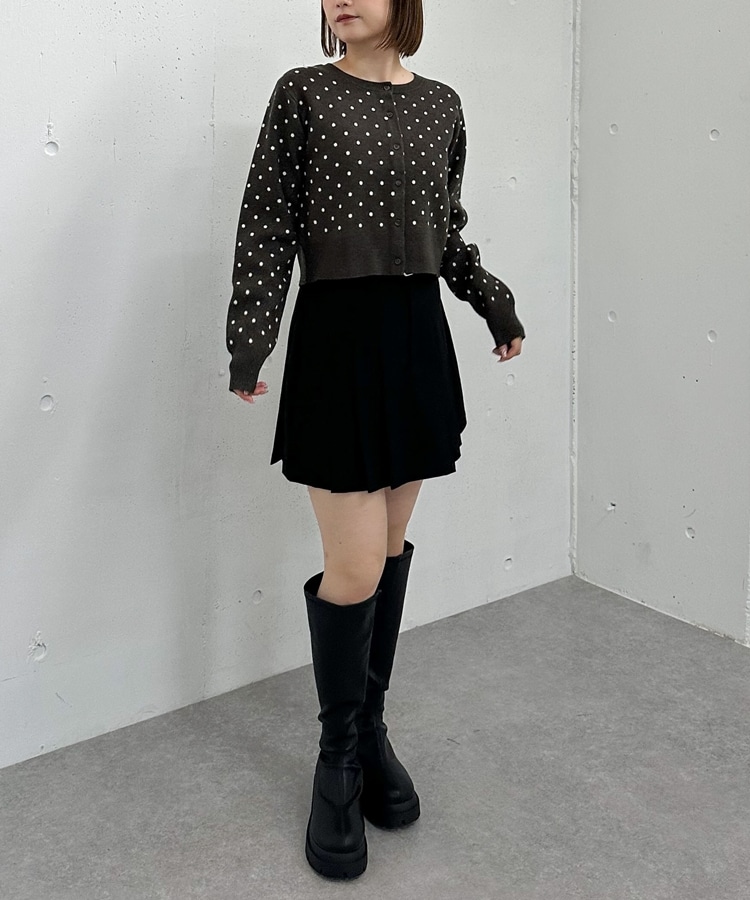 ネイビーとアイボリーのニットカーディガン Girly Doll（ガーリードール）の「アーガイル柄ニット