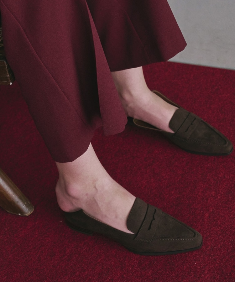 【値下】J&M DAVIDSON ポインテッドトゥ フラット シューズ ハラコ 値下】J&M DAVIDSON ポインテッドトゥ フラット シューズ ハラコ