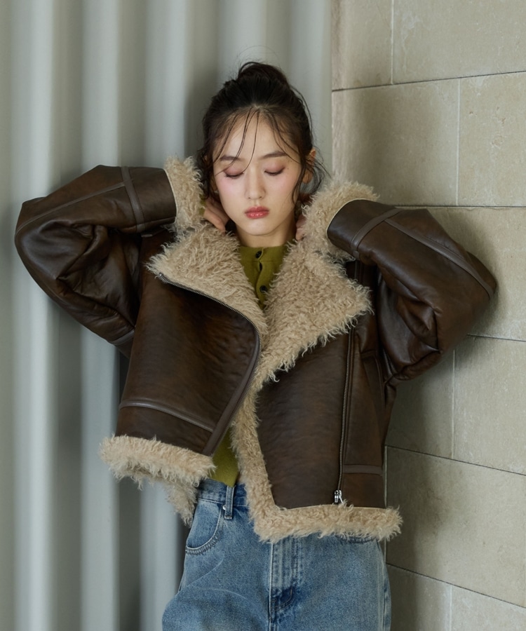 【美品】エポカ 毛皮 ムートンジャケット ブラウン サイズL フェイクレザーショートムートンジャケット(M BROWN): アウター