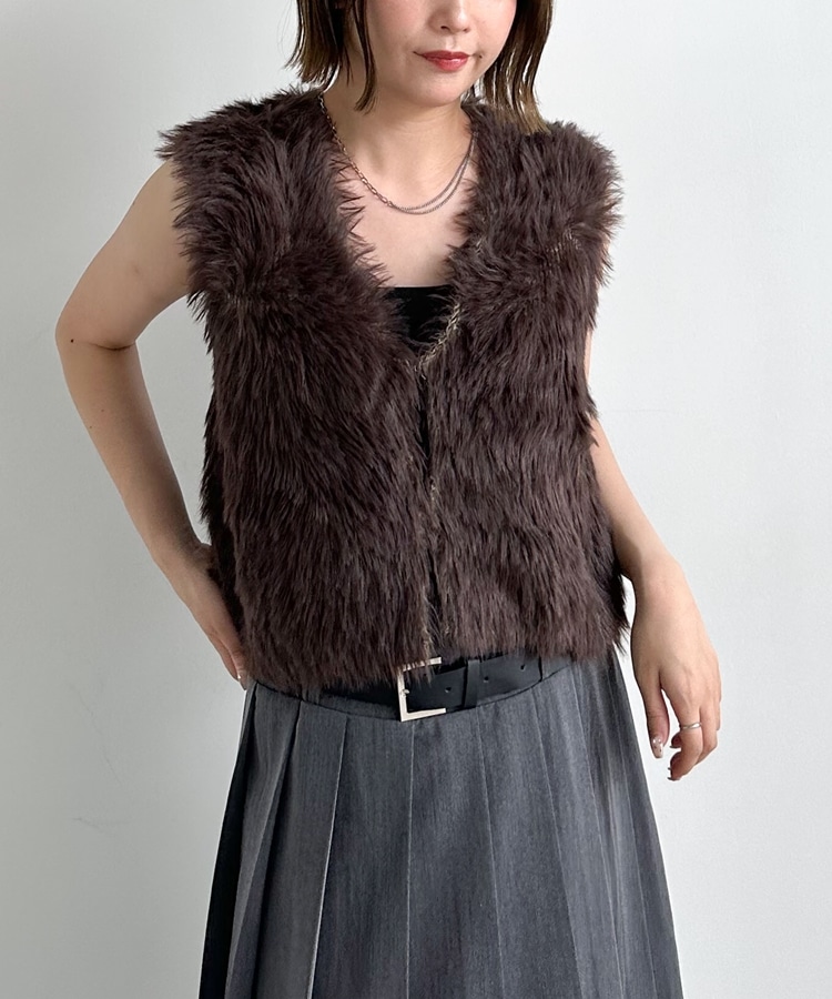 グラデーションロングフェザーニットベスト(M IVORY): トップス