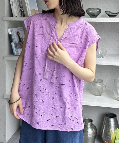 レースフレンチスリーブブラウス