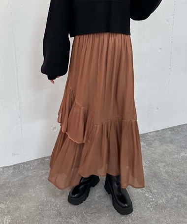 シャイニーアシメティアードスカート