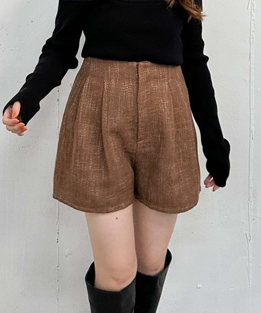 ＨＷツイードタックショートパンツ