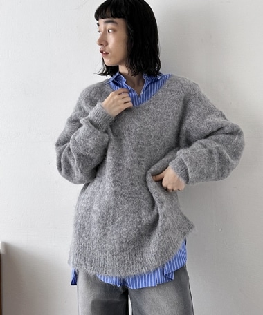 アルパカウールVネックニット