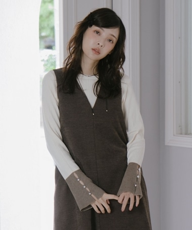 バイカラーフレアスリーブニット