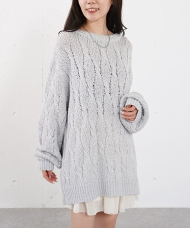 スラブゆるケーブルニットプルオーバー
