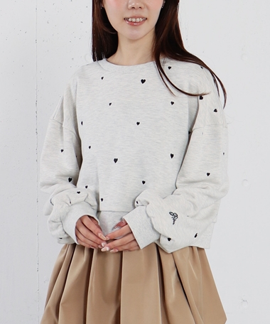 ランダムハート刺繍スウェット