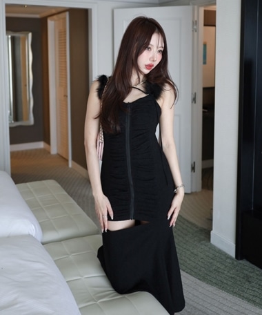 fur shoulder JQ gather maxi onepiece
