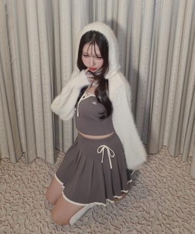 laceup foodie tops×ribbon cami×pleats skirt 3piece set