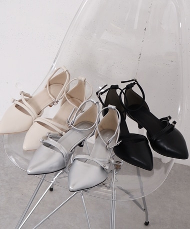 ２ストラップセパレートパンプス