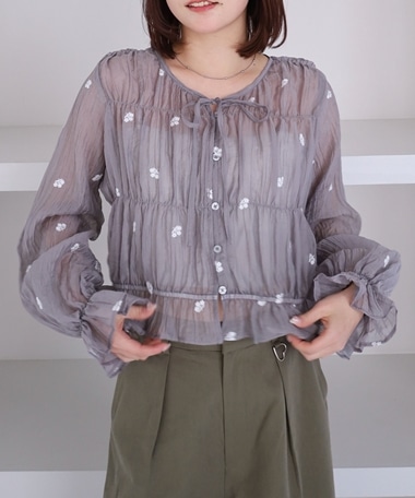 花柄刺繍ギャザーブラウス