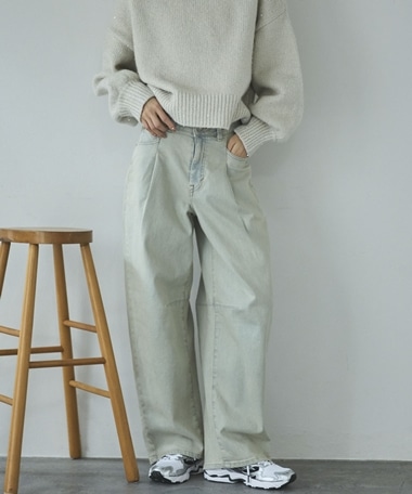 ＨＡＮＡ　ＴＵＣＫ　ＣＵＲＶＥ　ＴＡＰＥＲＥＤ