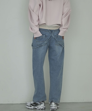 サスペンダー付きストレートデニムパンツ