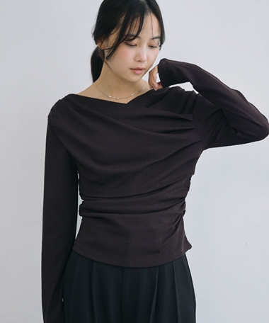 【ＯＮかわ】タックドレープオフショルスラブカットＴＯＰＳ
