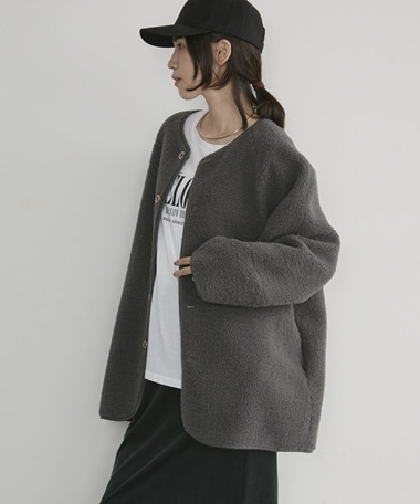 リバーシブルボアジャケット